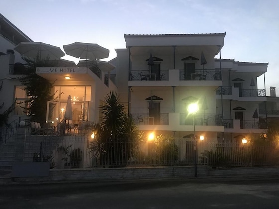 Gallery - Victor-Eleni Hotel