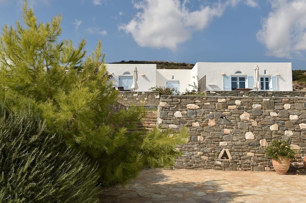 Gallery - Glyfa Village