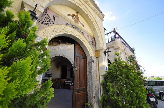 Gallery - Kismet Cave House