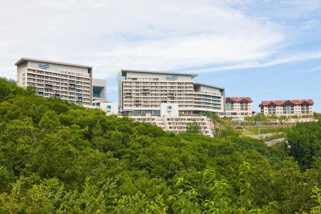 Gallery - High1 Condominium