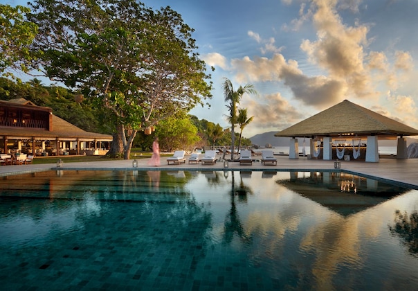 Gallery - Carana Beach Hotel