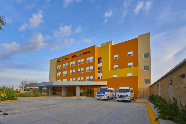 Gallery - City Express Suites By Marriott Cabo San Lucas