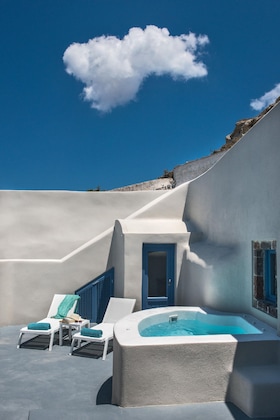 Gallery - Luna Santorini Suites