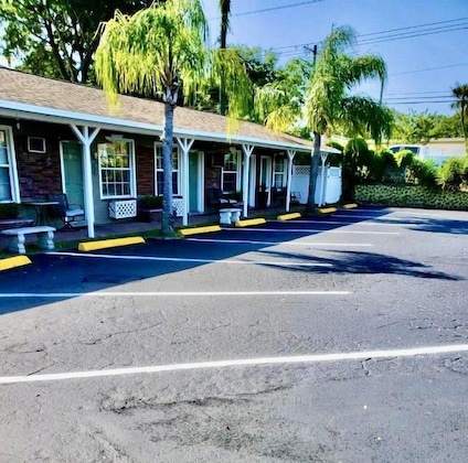 Gallery - Shamrock Cove Inn