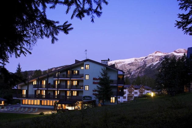 Gallery - Hotel Alaska