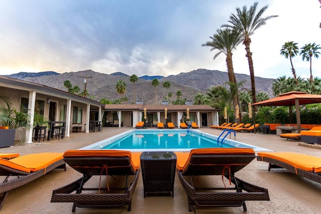 Gallery - Little Paradise Hotel