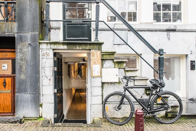 Gallery - Amsterdam Dockside Flats