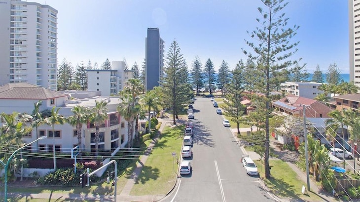 Gallery - Burleigh On The Beach Holiday Apartments