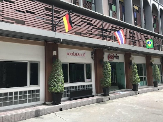 Gallery - Admire Thonburi