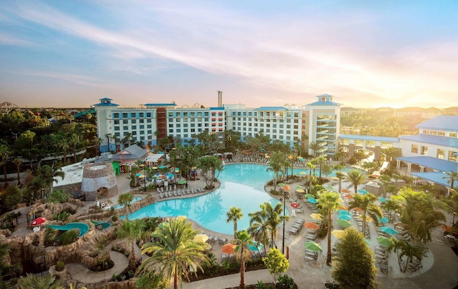Gallery - Universal's Loews Sapphire Falls Resort