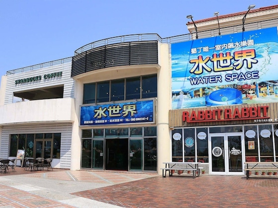 Gallery - Water Space