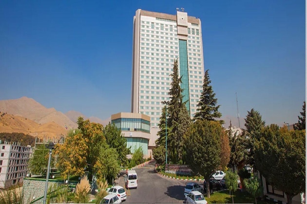 Gallery - Parsian Azadi Tehran