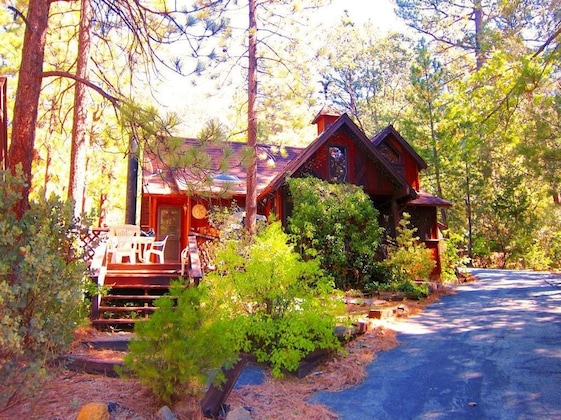 Gallery - Always Inn Idyllwild Vacation Cottages