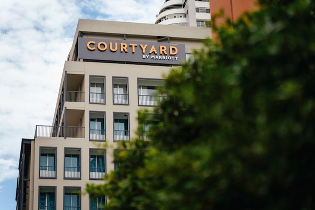 Gallery - Courtyard By Marriott Bangkok Sukhumvit 20