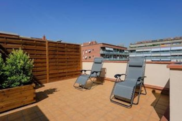 Gallery - Sagrada Familia Flats