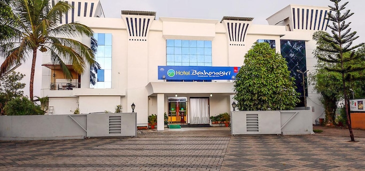 Gallery - Hotel Brahmagiri Mananthavady