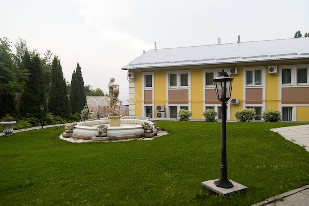 Gallery - Zhuravli Park Hotel