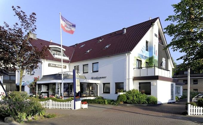 Gallery - Hotel Windjammer