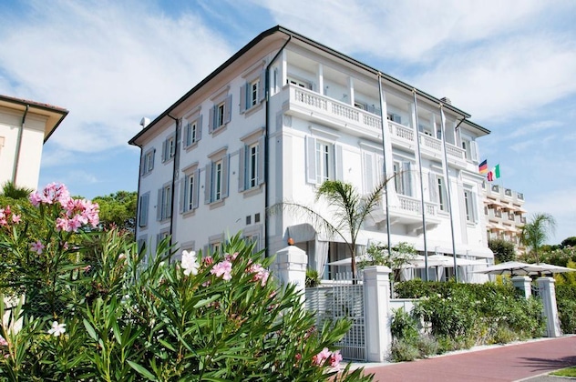 Gallery - Villa Grey