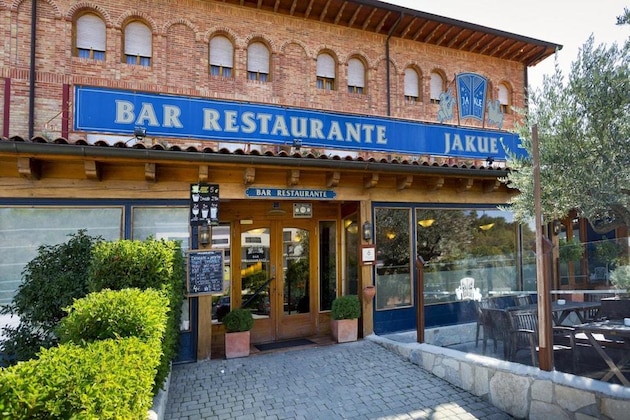 Gallery - Albergue Jakue