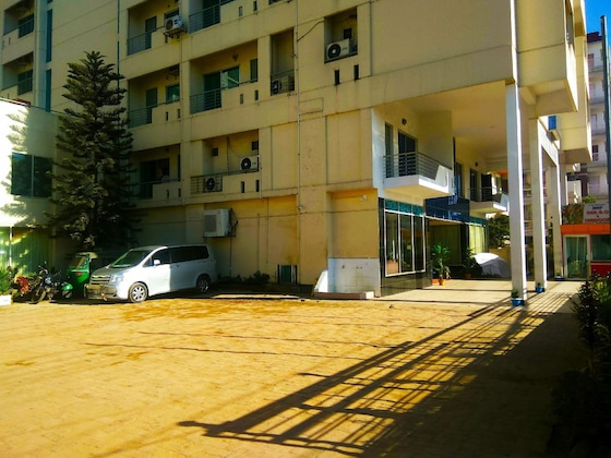 Gallery - Uni Resort