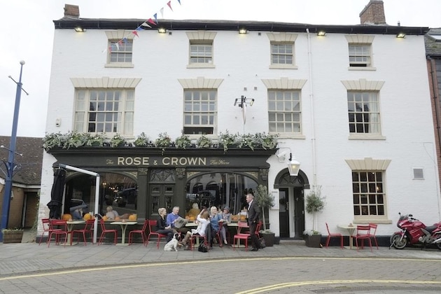 Gallery - Rose & Crown