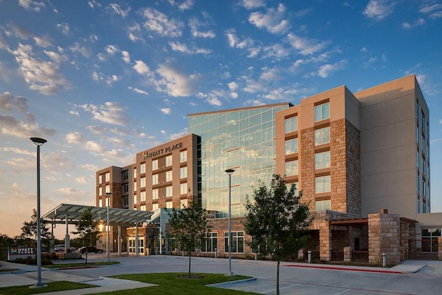 Gallery - Hyatt Place DFW