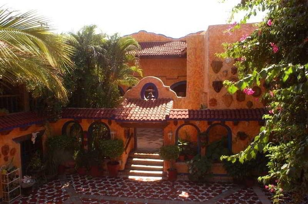 Gallery - La Choza