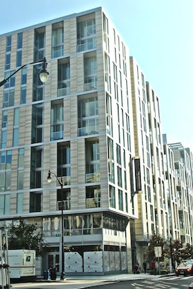 Gallery - Weichert Suites at City Center