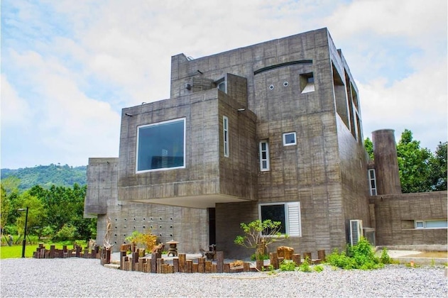 Gallery - Yu Peng Villa