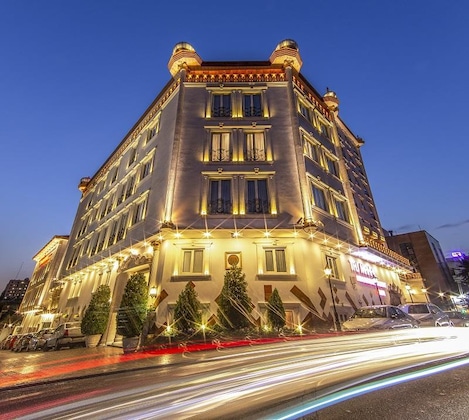 Gallery - Tajmahal Hotel