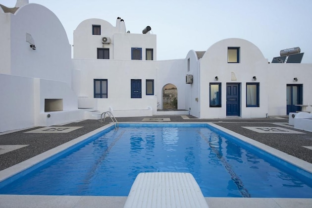 Gallery - Santorini Traditional Suites
