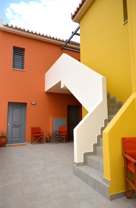 Gallery - Aegina Bed & Culture - B&B Hotel