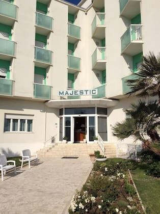 Gallery - Hotel Majestic