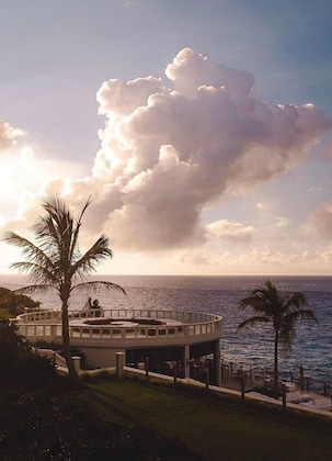 Gallery - The Loren At Pink Beach