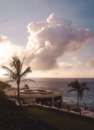 Gallery - The Loren At Pink Beach
