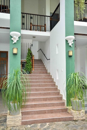 Gallery - West Dene