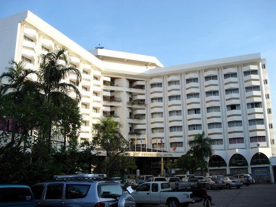 Gallery - Petchkasem Grand Hotel