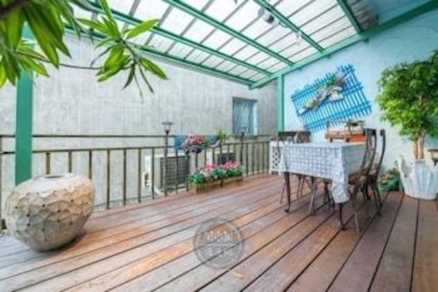 Gallery - Mushroom Bed & Breakfast