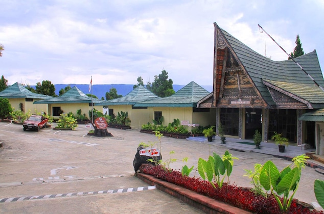 Gallery - Danau Toba International Cottage