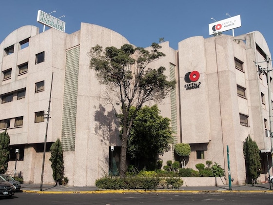 Gallery - Capital O Andrade, Mexico City