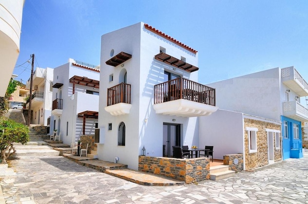Gallery - Myrtos Mare Suites