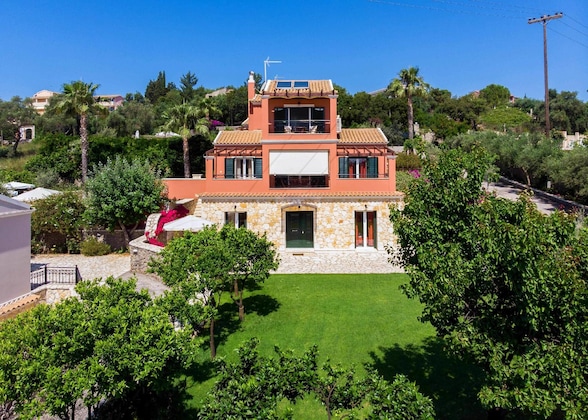 Gallery - Il Tesori Dassia Villas