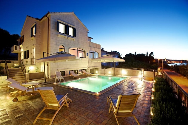 Gallery - Apartments Villa Grlica