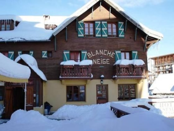 Gallery - Hotel Le Blanche Neige