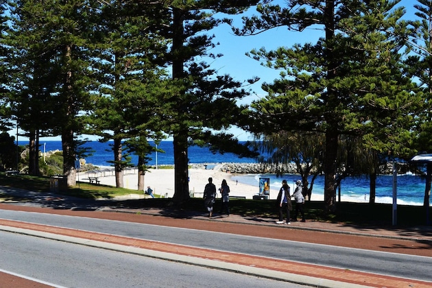 Gallery - Cottesloe Beach Chalets