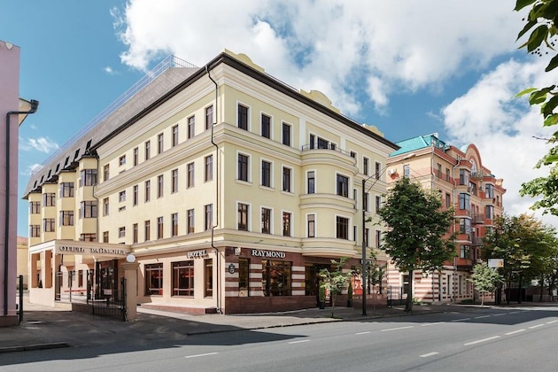 Gallery - Raymond Hotel