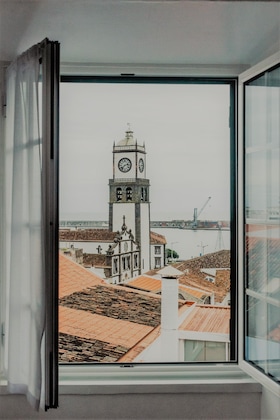 Gallery - Comercial Azores Guest House