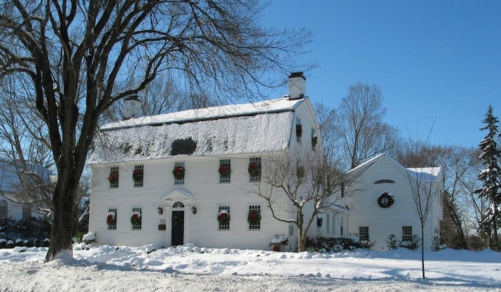 Gallery - The Connecticut River Valley Inn