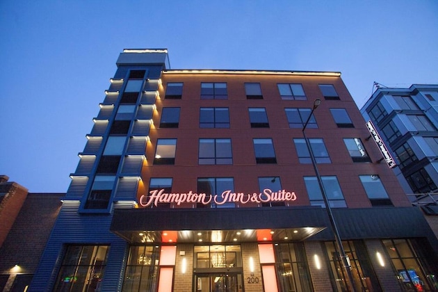 Gallery - Hampton Inn & Suites Downtown St. Paul